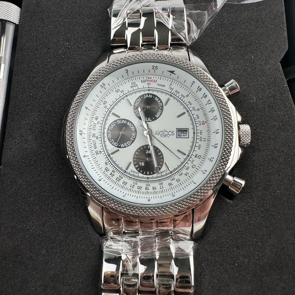 NOS Akribos XXIV Multi Function Chronograph Watch Stainless Steel extra Band - Picture 2 of 15